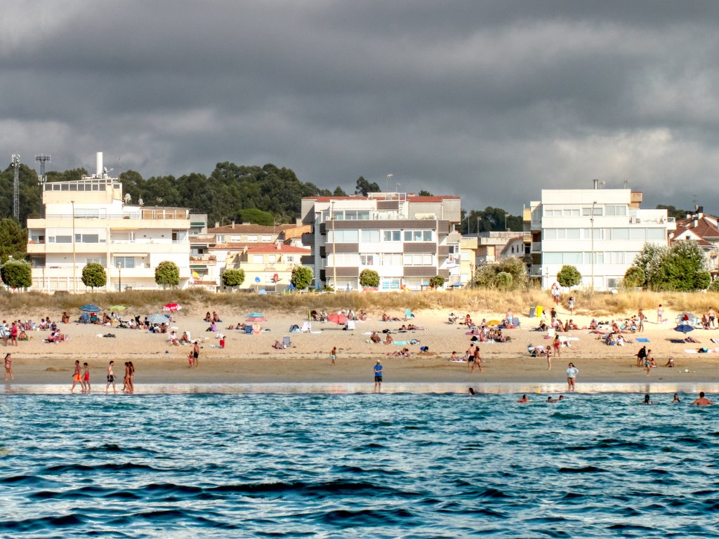 Praia América vista desde la cubierta del fabuloso SY Krabbe
